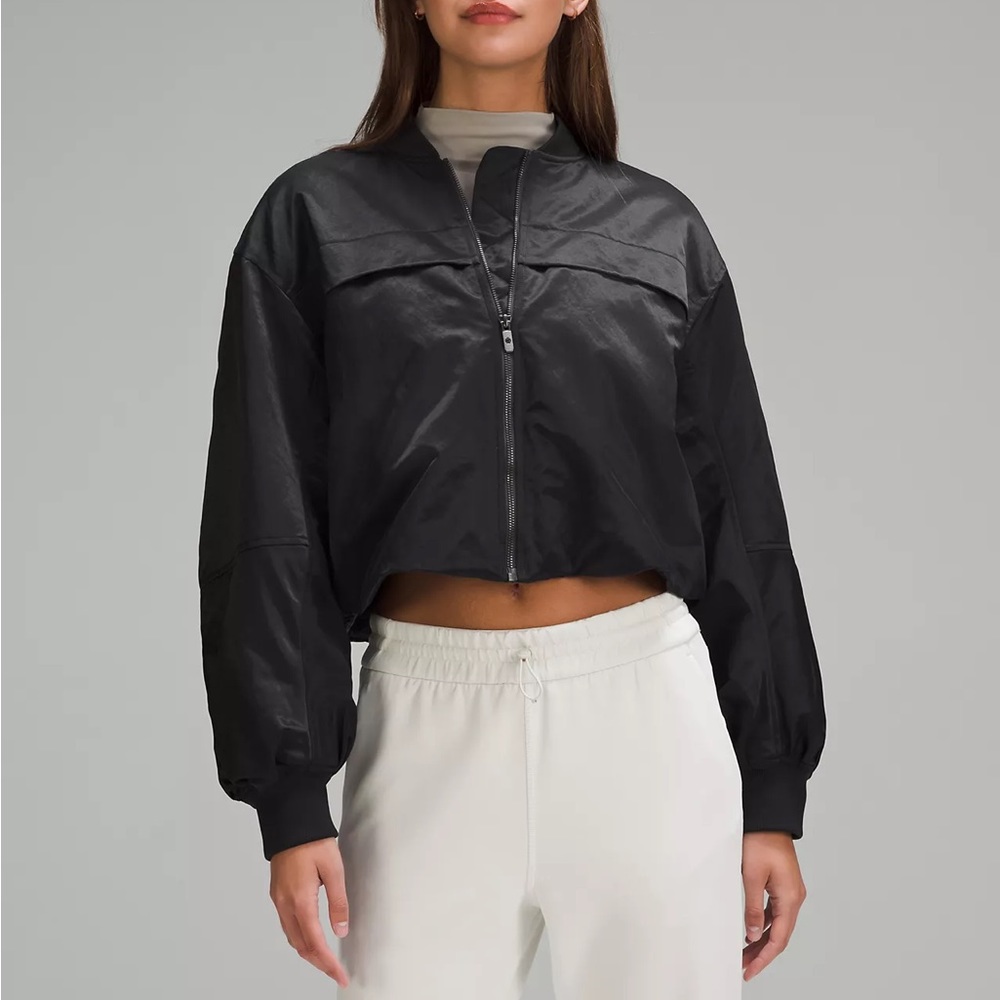 Lululemon Insulated Ruched Bomber Jacket NWT